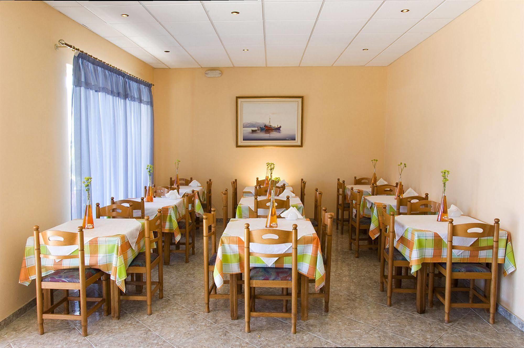 Hotel Plessas Palace Alikanász Étterem fotó